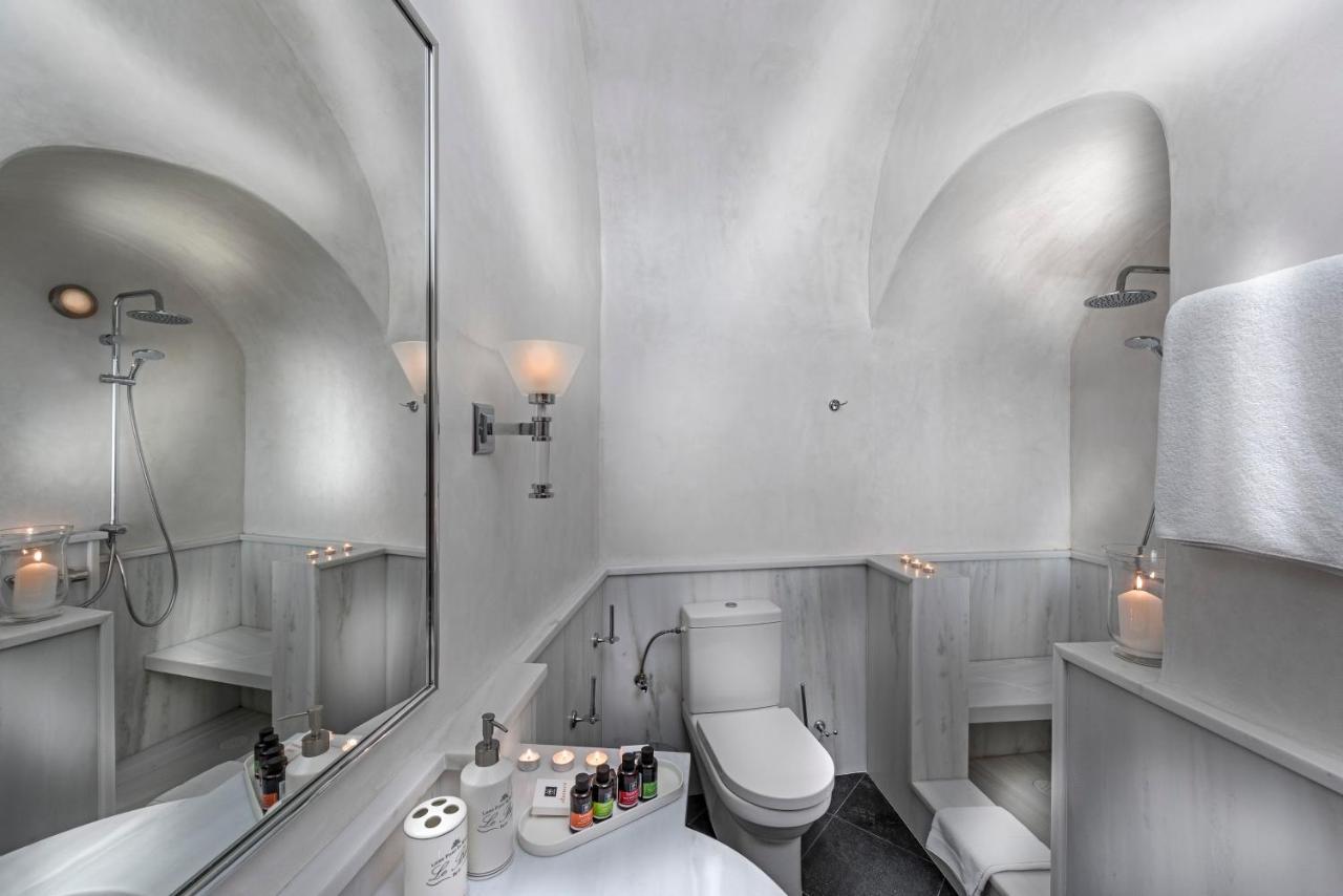 Aigialos Luxury Traditional Settlement Fira  Bagian luar foto