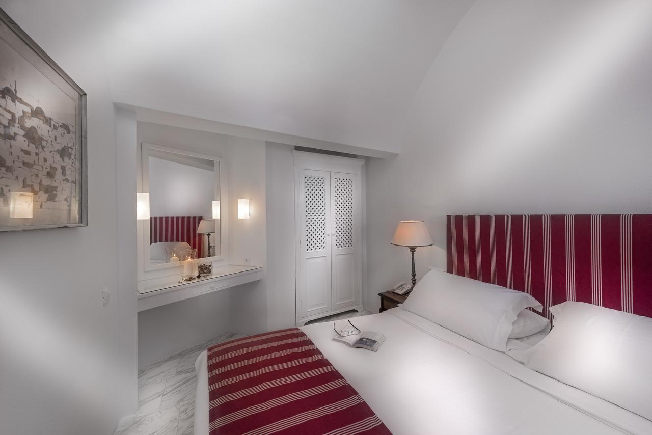 Aigialos Luxury Traditional Settlement Fira  Bagian luar foto