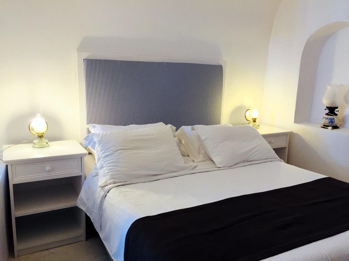 Aigialos Luxury Traditional Settlement Fira  Bagian luar foto